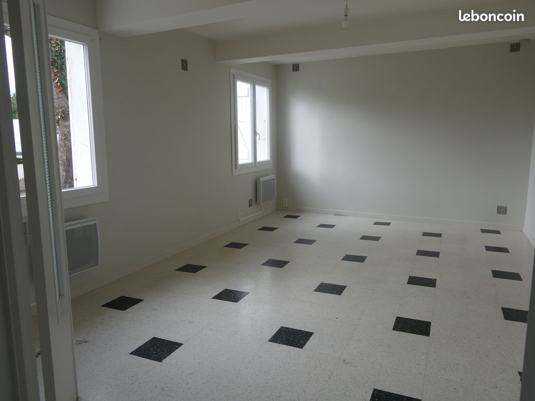 Maison à louer, 95m², Drémil-Lafage