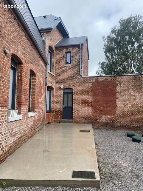 Appartement à louer, 86m², Prémont