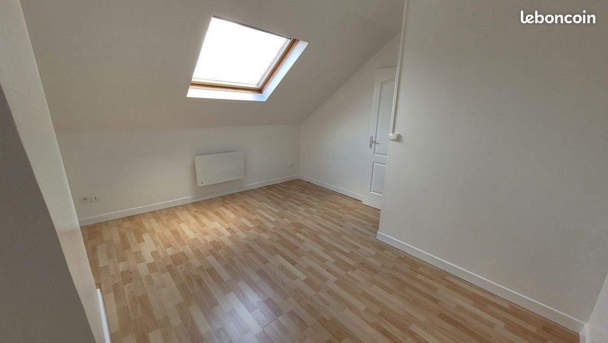 Appartement à louer, 75m², Annay