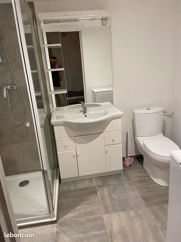 Appartement à louer, 30m², Nîmes