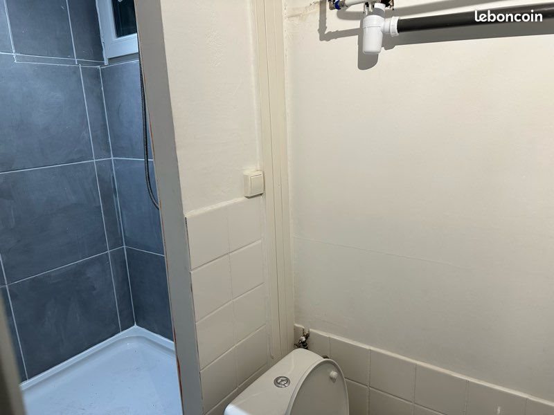 Appartement à louer, 17m², Pélissanne