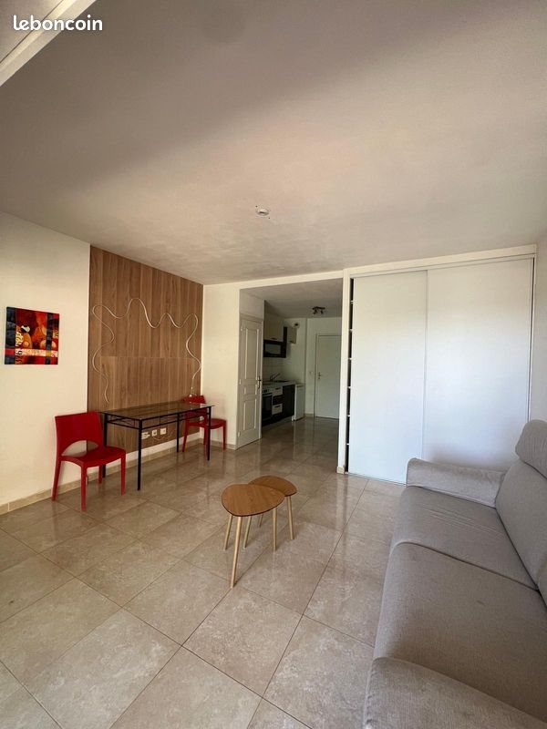 Appartement à louer, 24m², Beausoleil