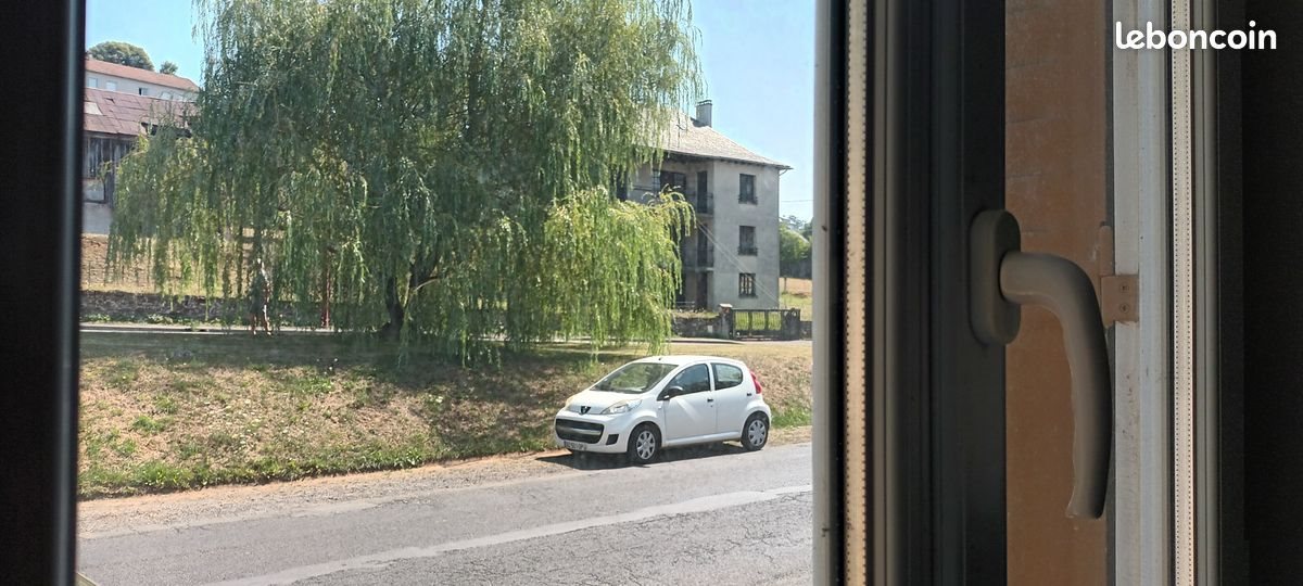 Appartement à louer, 54m², Mauriac