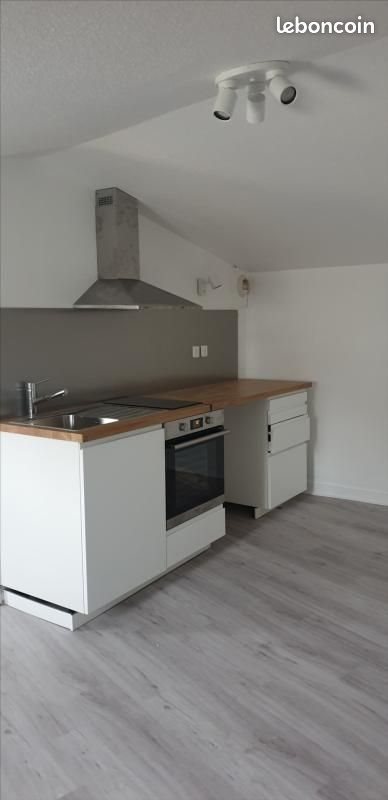 Appartement à louer, 32m², Riom