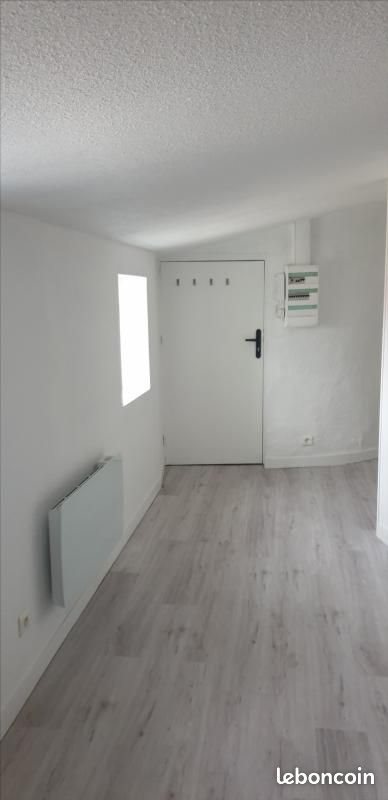 Appartement à louer, 32m², Riom