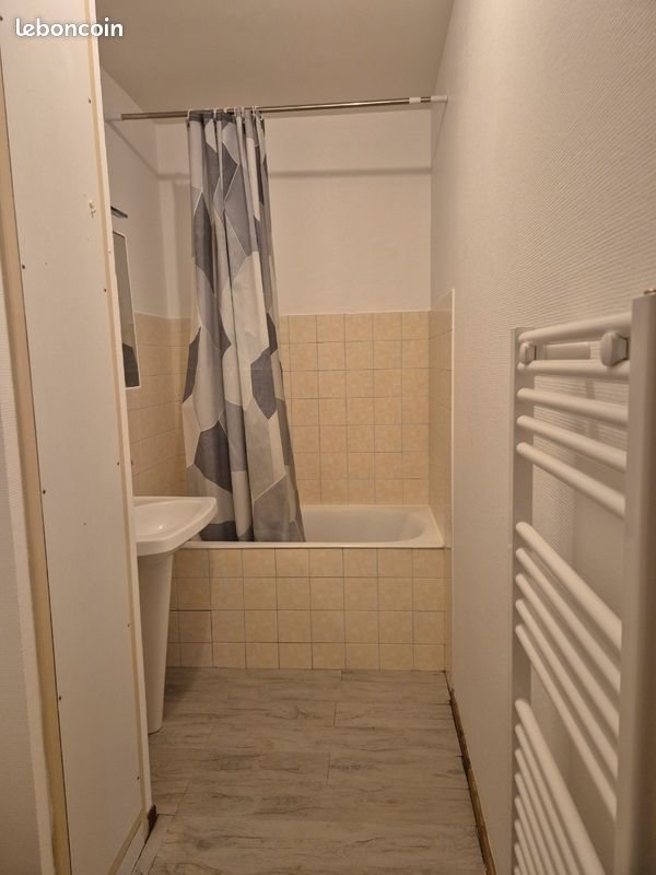 Appartement à louer, 42m², Saint-Junien