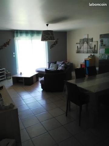 Maison à louer, 80m², Arengosse