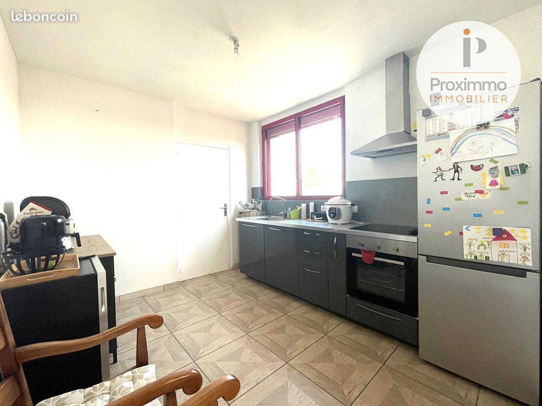 Appartement à louer, 95m², Bain-de-Bretagne