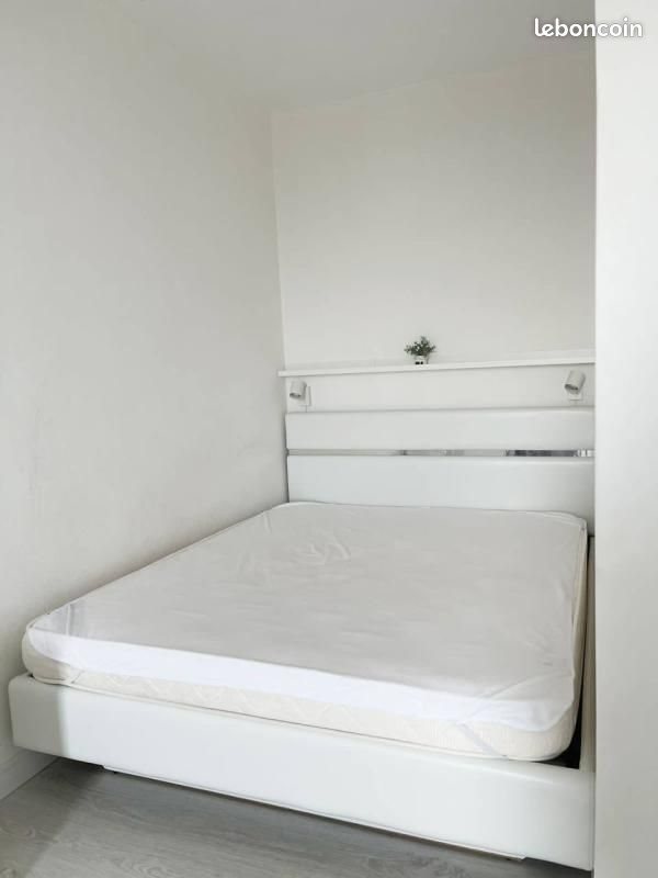 Appartement à louer, 25m², Paris 17ème