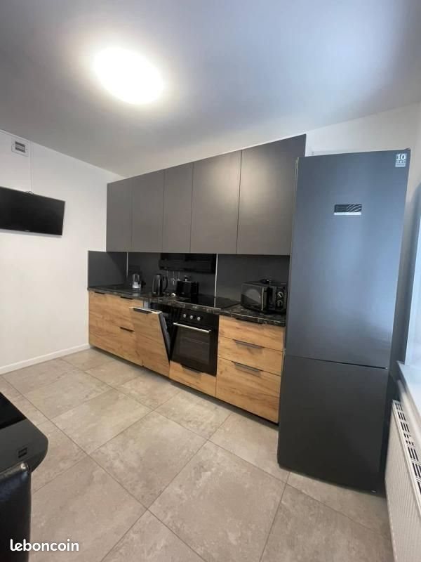 Appartement à louer, 25m², Paris 17ème