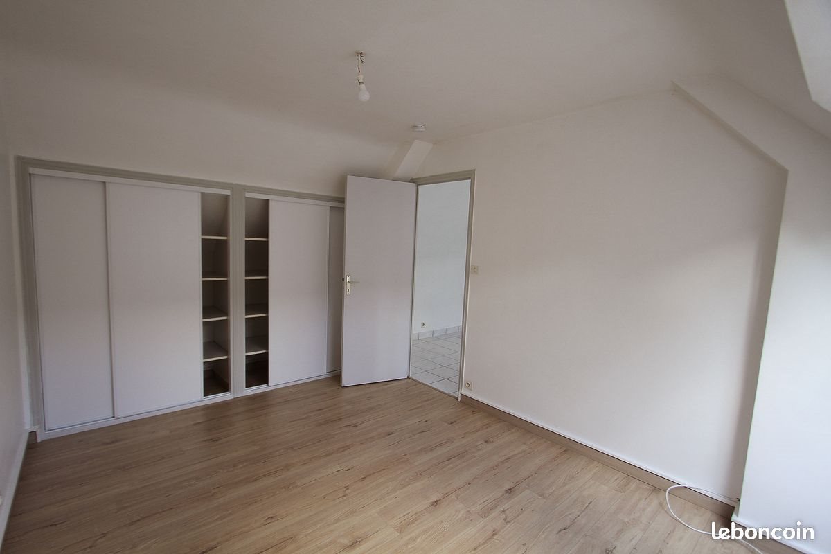 Appartement à louer, 32m², Plouay