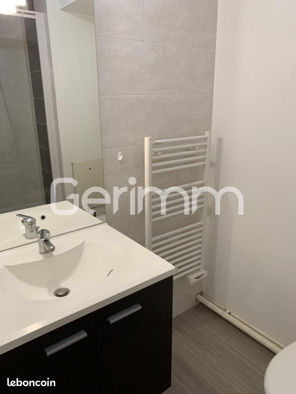 Appartement à louer, 18m², Saint-Martin-le-Vinoux