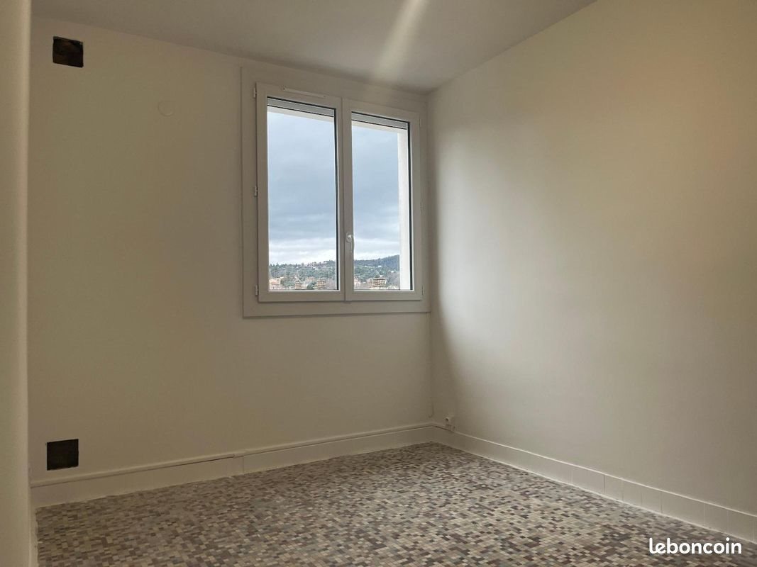 Appartement à louer, 40m², Annonay