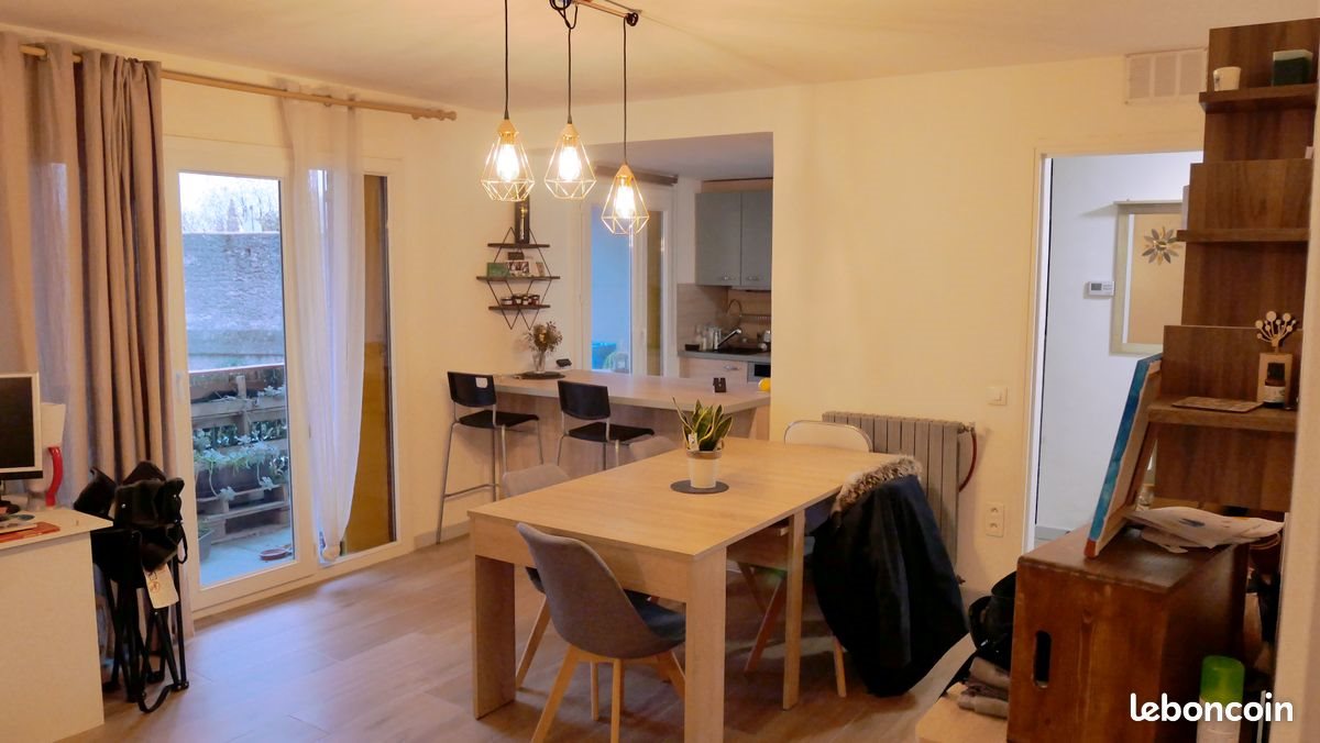 Appartement à louer, 67m², Nîmes