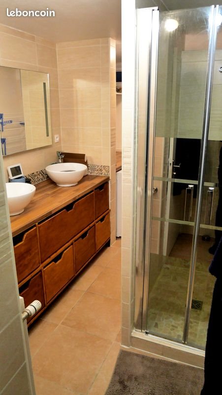 Appartement à louer, 67m², Nîmes