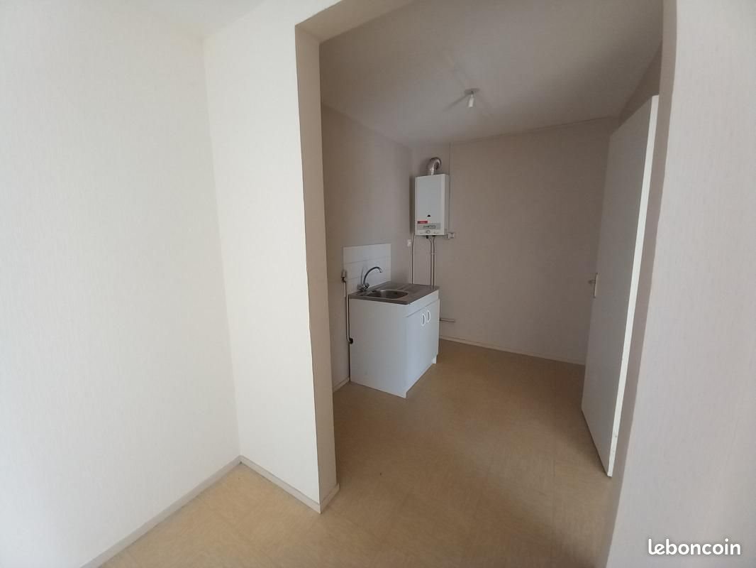 Appartement à louer, 61m², Digoin