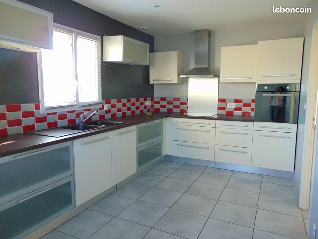 Maison à louer, 99m², Villedoux