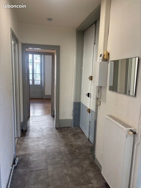 Appartement à louer, 74m², Châtel-Guyon