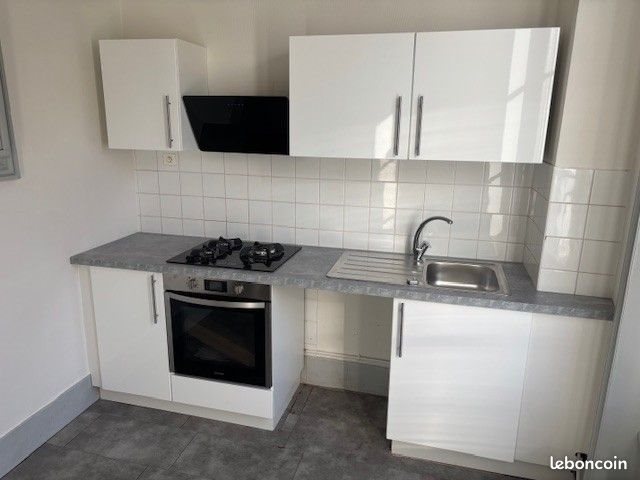 Appartement à louer, 74m², Châtel-Guyon