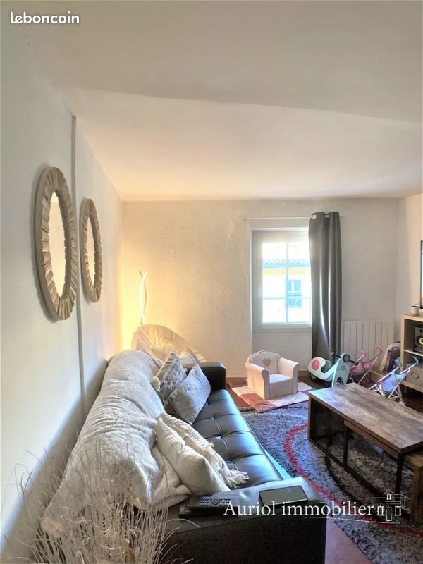 Appartement à louer, 67m², Auriol
