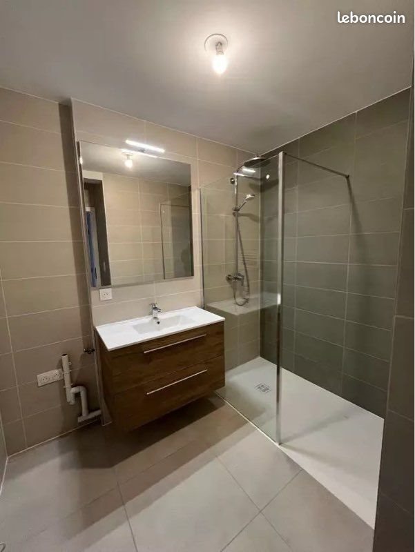 Appartement à louer, 48m², Saint-Genis-Pouilly