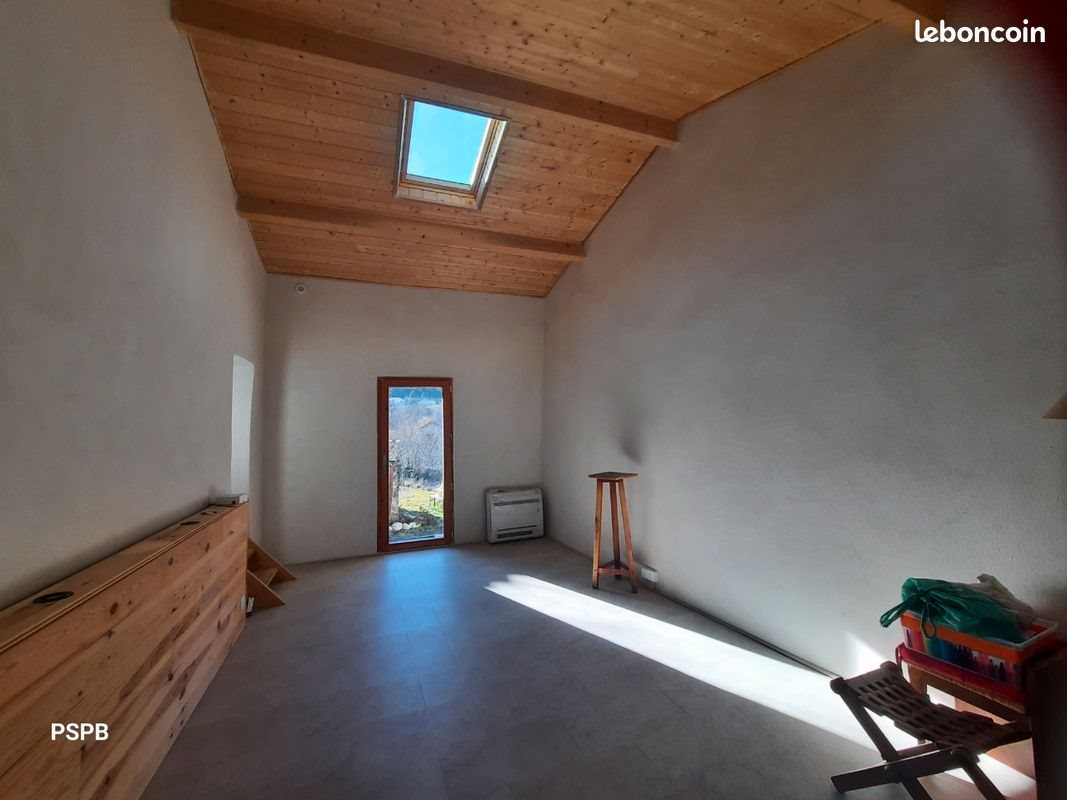 Maison à vendre, 67m², Annot