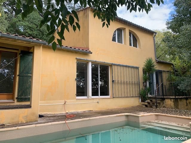 Maison à louer, 175m², Nîmes