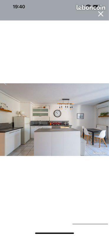 Appartement à louer, 46m², Marseille 8ème