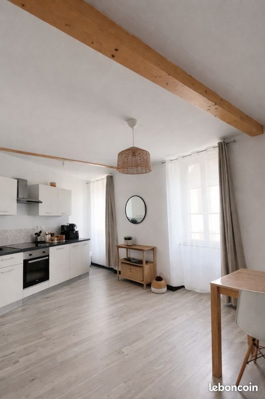 Appartement à louer, 66m², Landerneau