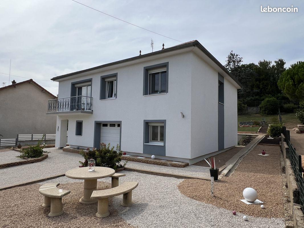Maison à louer, 152m², Mâcon