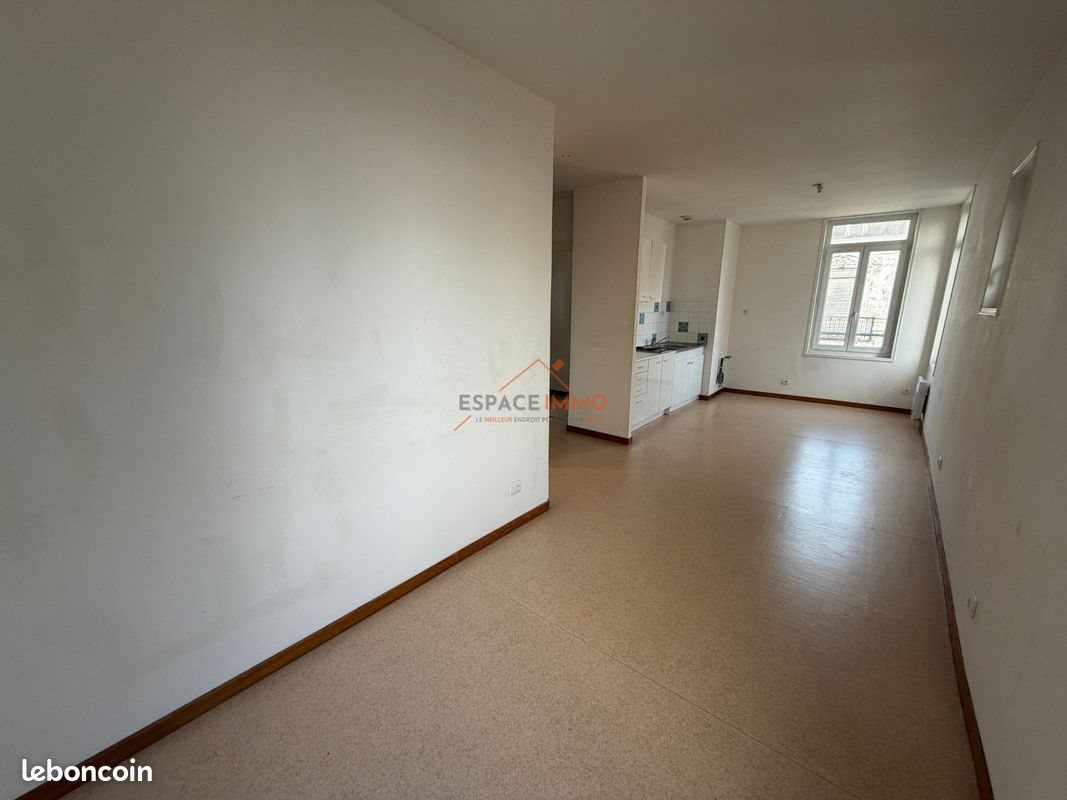 Appartement à louer, 42m², Denain