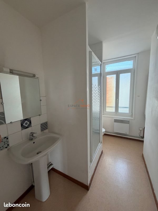 Appartement à louer, 42m², Denain