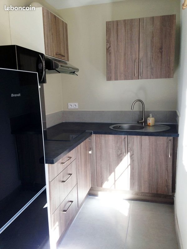 Appartement à louer, 27m², Trets