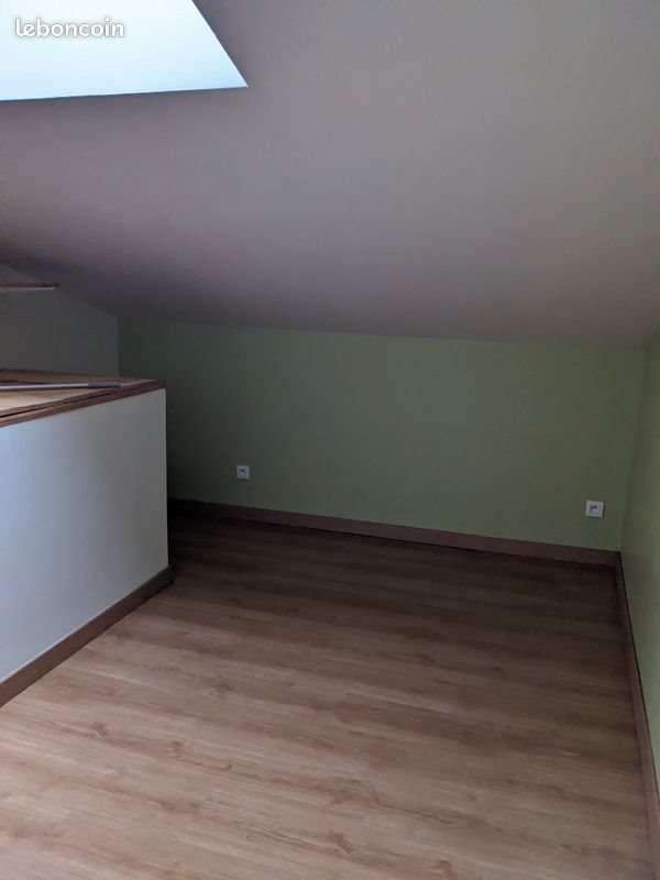 Appartement à louer, 33m², Vénissieux