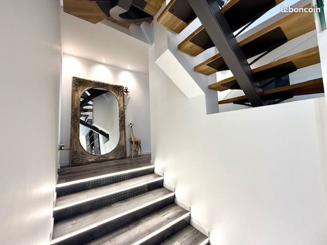 Maison à vendre, 265m², Jaillans