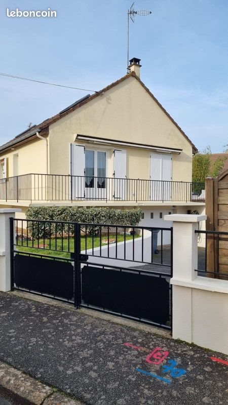 Maison à louer, 101m², Arnage