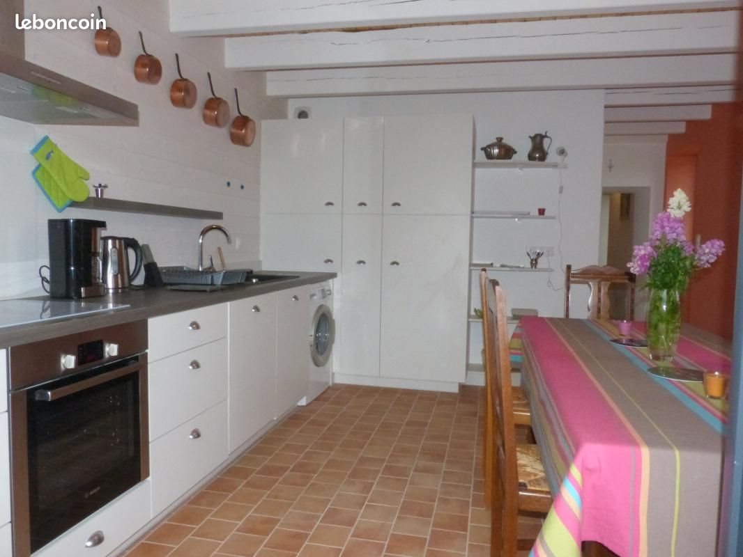 Maison à louer, 118m², Lhoumois