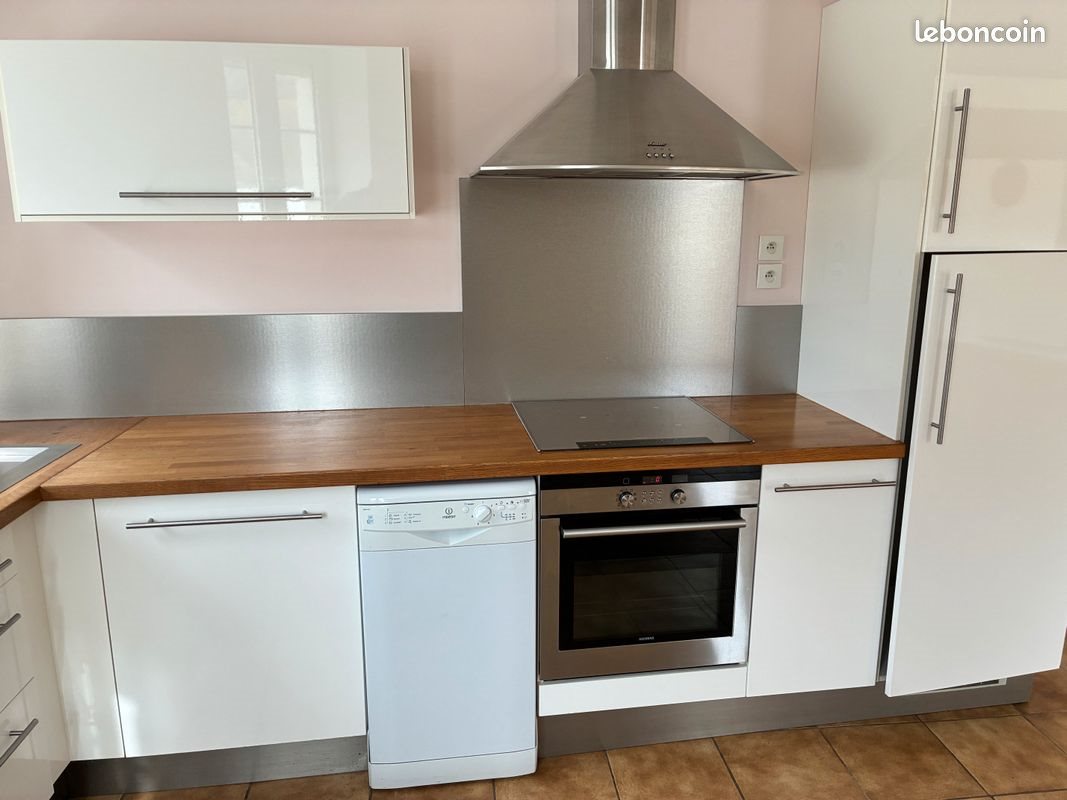 Maison à louer, 135m², Sablons