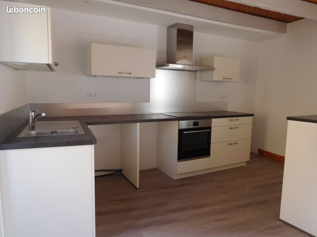 Appartement à louer, 67m², Lamballe