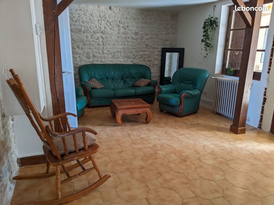 Maison à louer, 100m², Saint-Genou