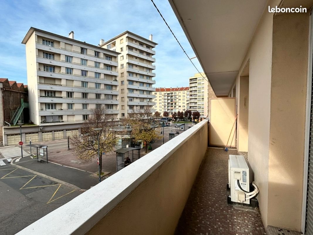 Appartement à louer, 47m², Saint-Chamond