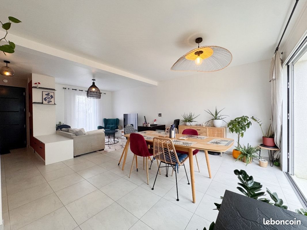 Maison à vendre, 99m², Grandchamps-des-Fontaines