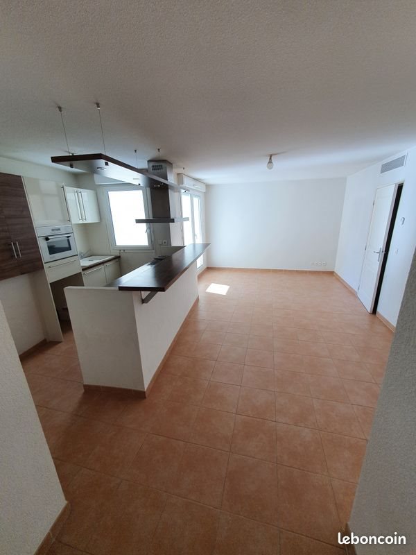 Appartement à louer, 59m², Marseille 6ème