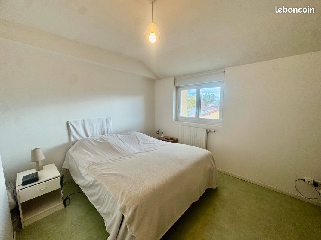 Maison à louer, 75m², Vougy