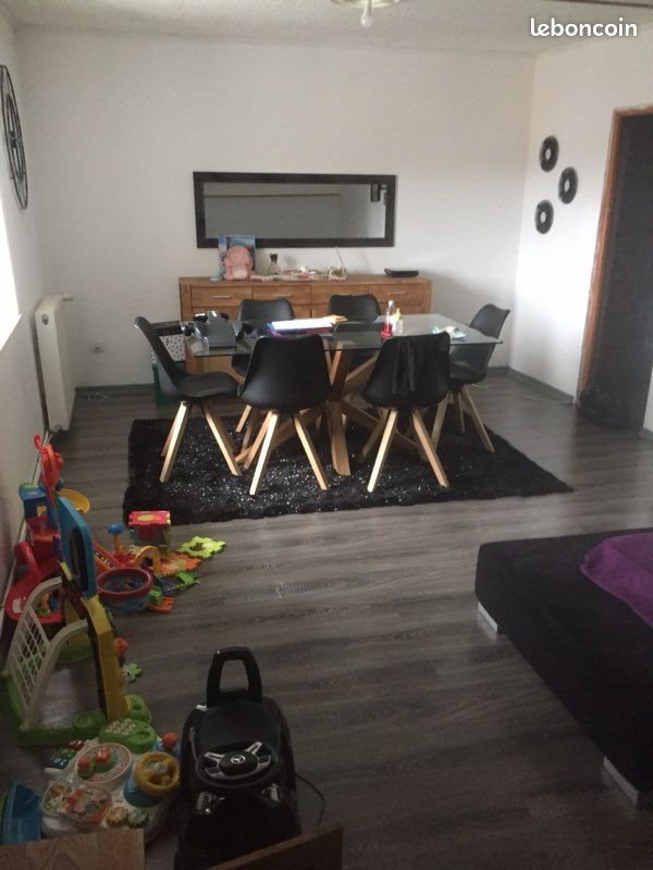 Appartement à louer, 85m², Mathay
