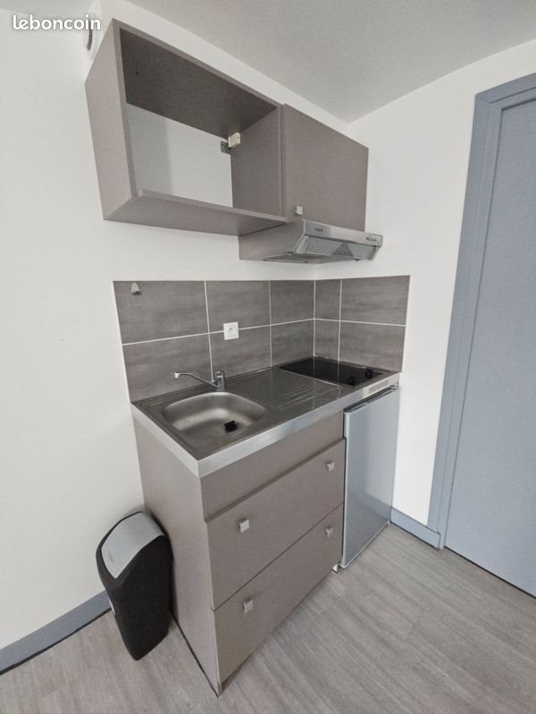 Appartement à louer, 26m², Reims