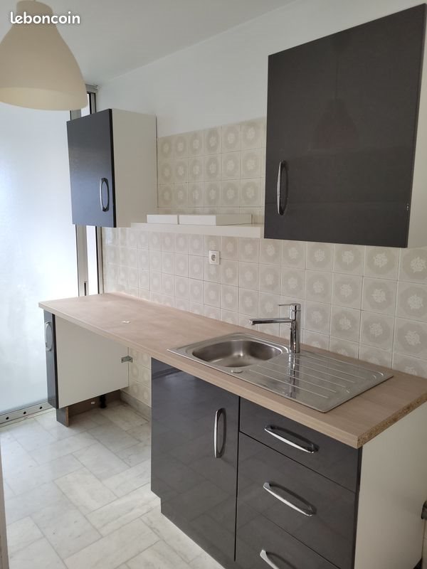 Appartement à louer, 57m², Toulon