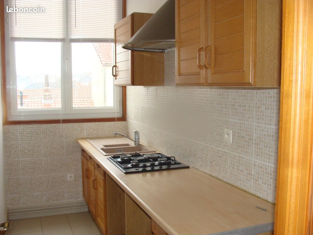 Appartement à louer, 75m², Lillers