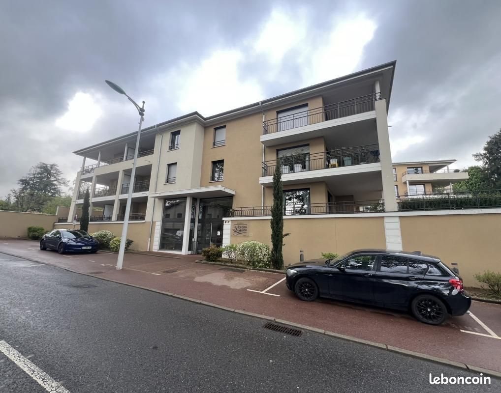 Appartement à louer, 83m², Saint-Galmier