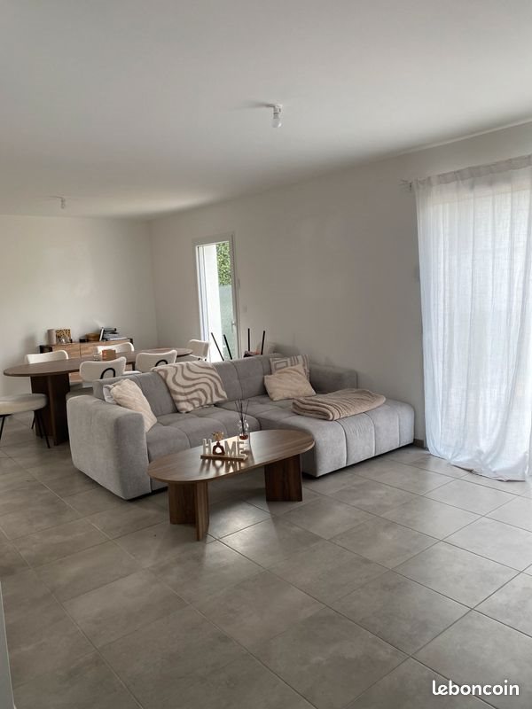 Maison à louer, 85m², Sérézin-de-la-Tour